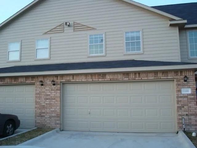 Primary Photo - 9710 Clifton Park Dr