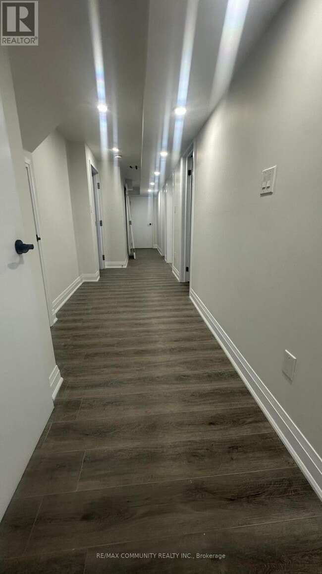 Building Photo - 67 Conley St