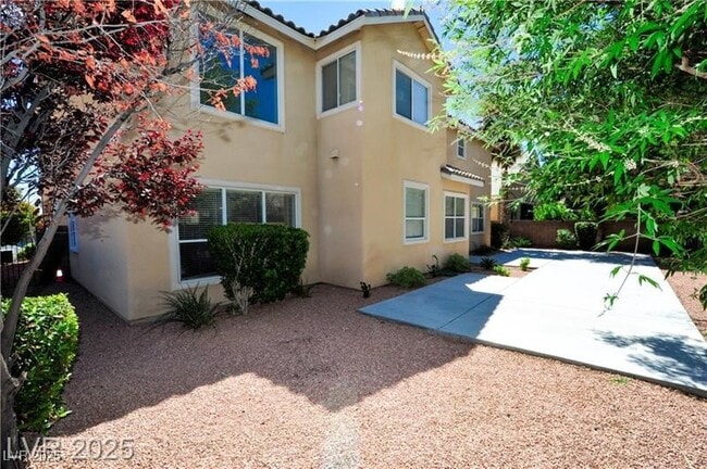 Foto del edificio - 5808 Amber Station Ave