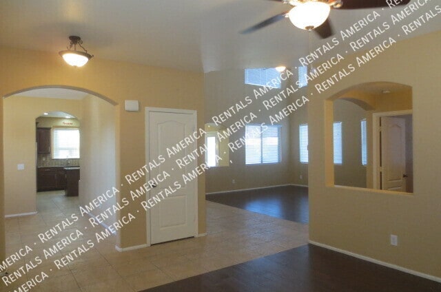 Building Photo - 28977 N Calcite Way