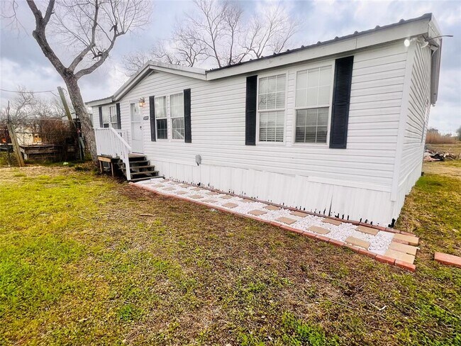 Building Photo - 3416 TX-61