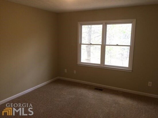 Foto del edificio - 591 Legacy Park Ln