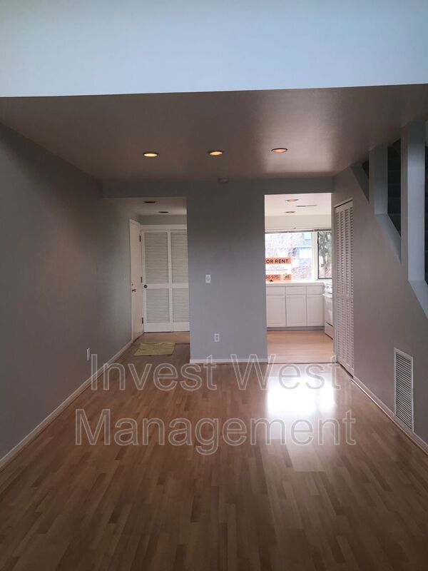 Foto del edificio - 124 N Hayden Bay Dr