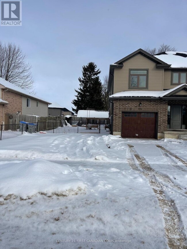 Building Photo - 101 Middlesex Dr