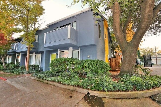 Foto del edificio - 5818 Alorn Ln