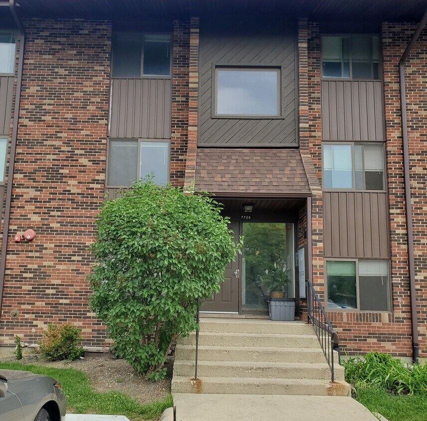 Primary Photo - 7725 Woodward Ave