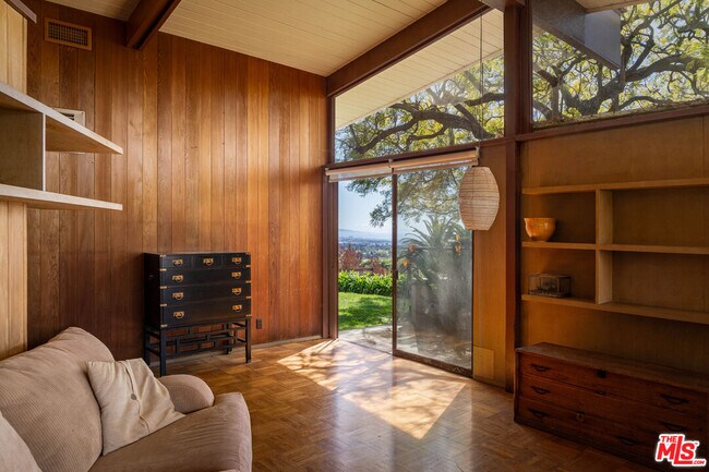 Foto del edificio - 12421 Deerbrook Ln