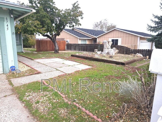 Building Photo - 6745 Peppermint Dr
