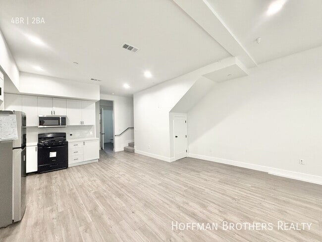 Foto del edificio - 6905 Ben Ave