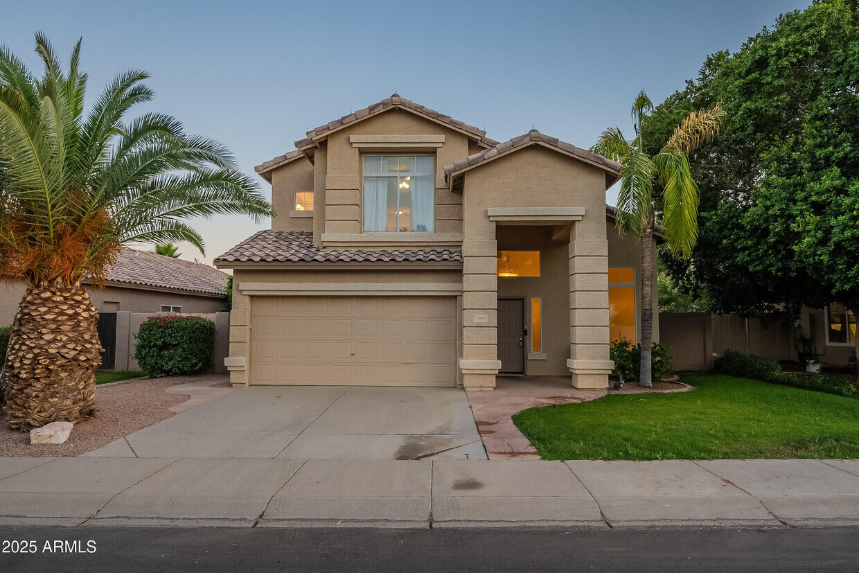 Foto principal - 2421 W Indigo Dr