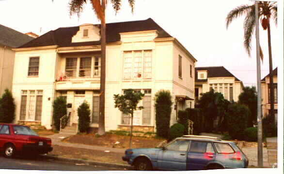 Primary Photo - 931-935 1/2 S. Hobart Bl.