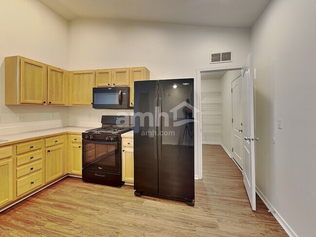 Foto del edificio - 9468 W Trestlewood Dr