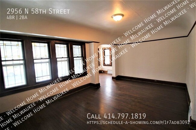 Building Photo - Stunning and Classic 4/BRM Single Family H...