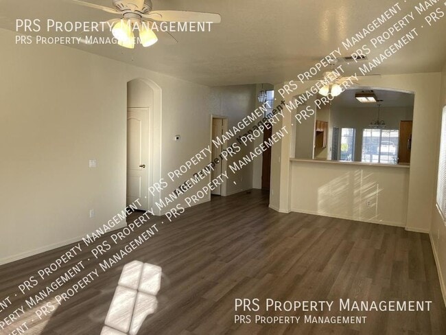 Building Photo - 1933 W Thompson Way