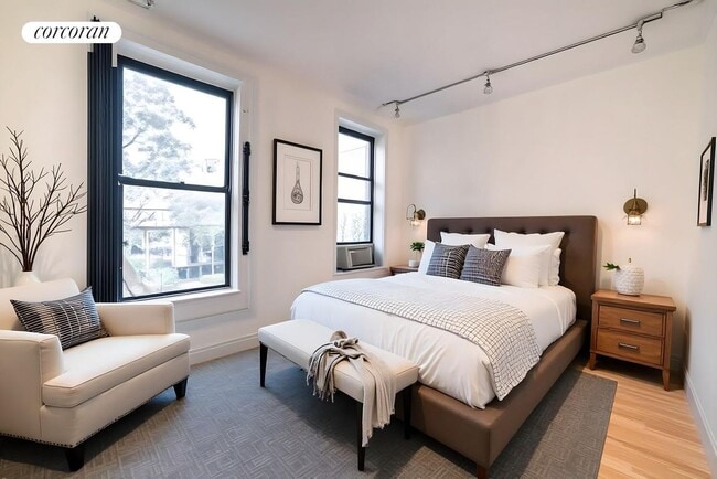 Foto del edificio - 206 E 124th St