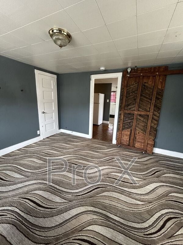 Building Photo - 107 W Lindburg St