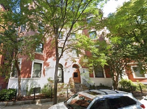 Building Photo - 108 Gainsborough St