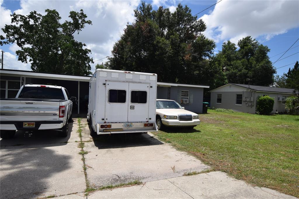 Foto principal - 104 W Lancaster Rd