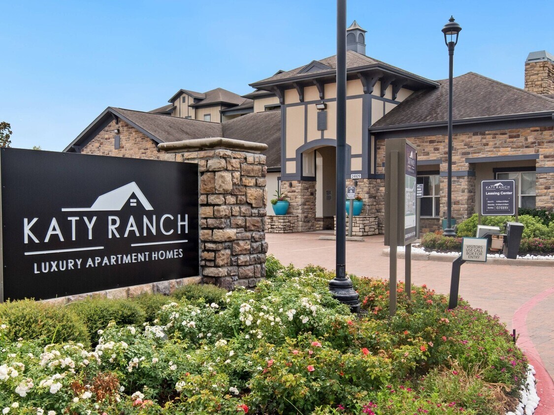 Foto principal - 24929 Katy Ranch Rd