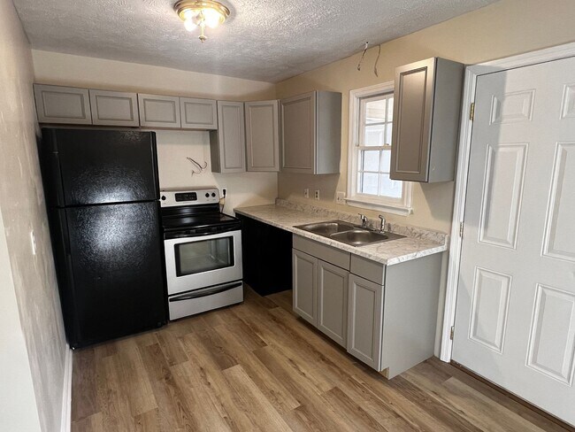 Foto del edificio - 1636 Huntley Ridge Dr