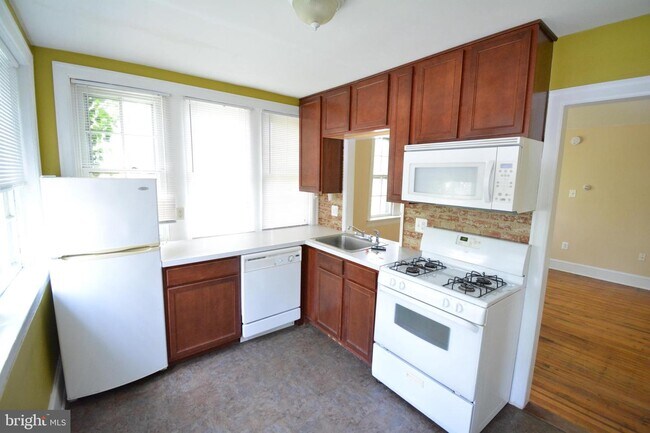 Foto del edificio - 504 W Coulter St