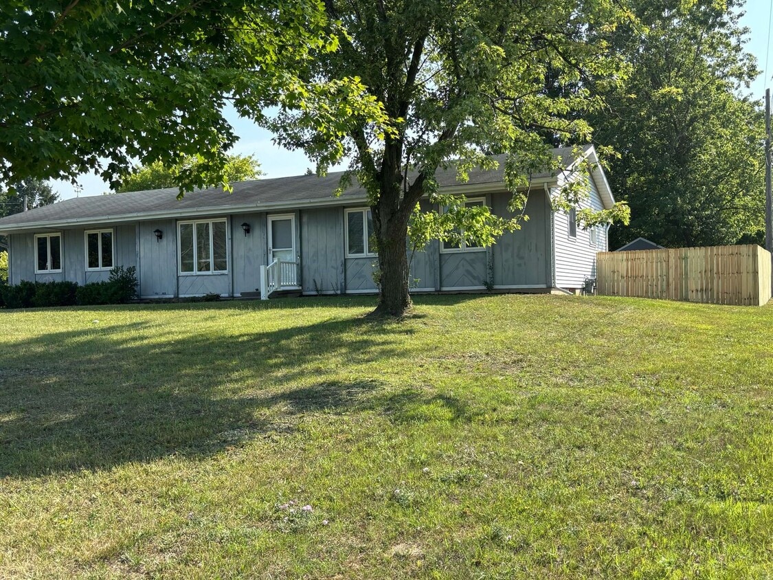 3 bedroom, 1.5 bathroom Chelsea ranch - fr... - 3 bedroom, 1.5 bathroom Chelsea ranch - fr...