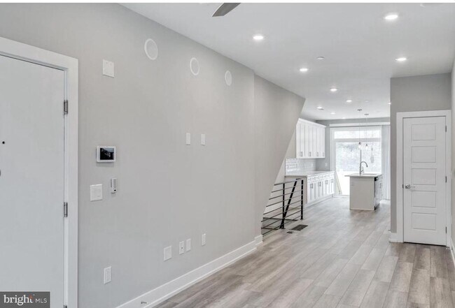 Foto del edificio - 902 W Susquehanna Ave
