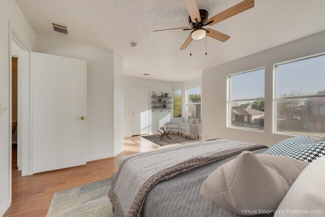 Foto del edificio - 9711 Brierwyck Dr