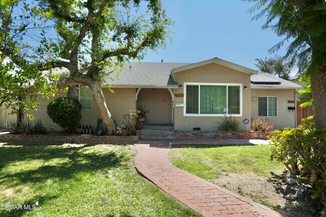 Foto del edificio - 6946 Texhoma Ave