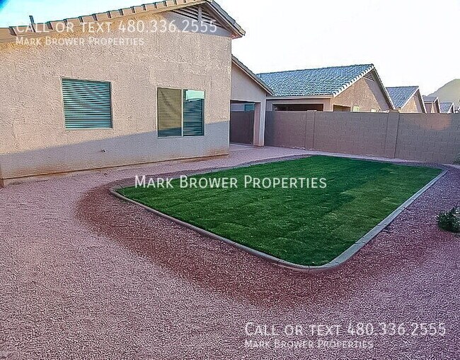 Building Photo - 3766 W Santa Cruz Ave