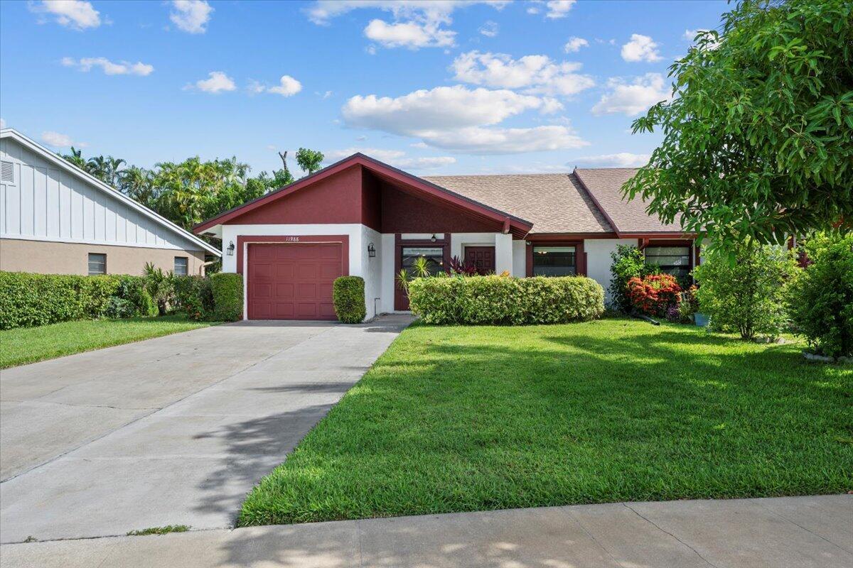 Primary Photo - 11888 Suellen Cir