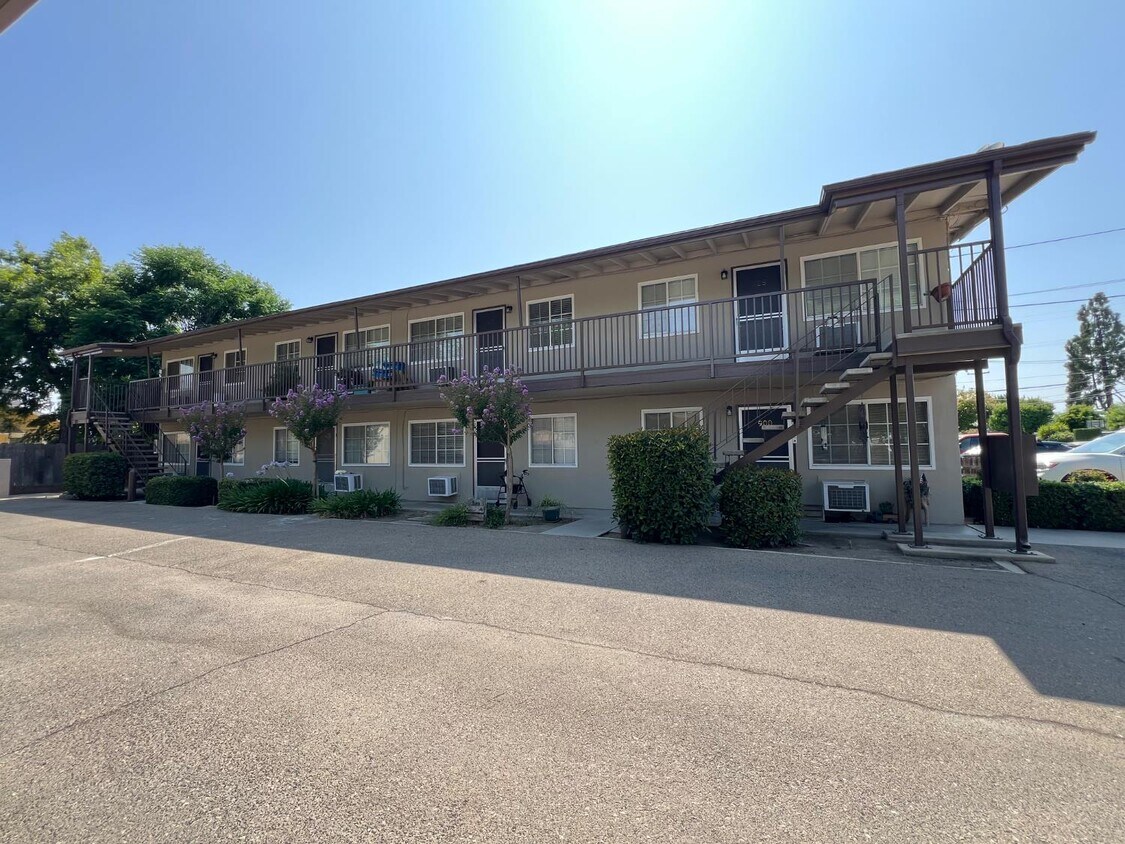 Foto principal - 910 Nevada St