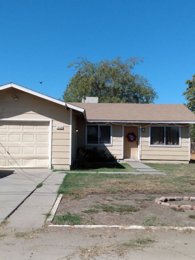 Primary Photo - 3 Br 1 Ba available now