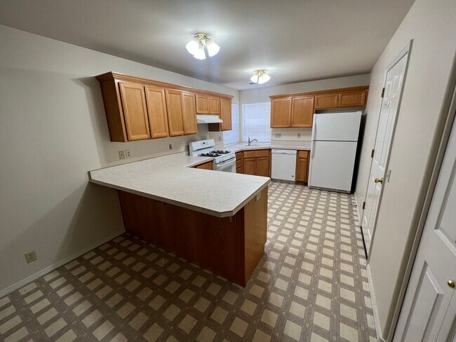 Foto del edificio - NE Bend 3 Bed/2 Bath Single Family Home - ...