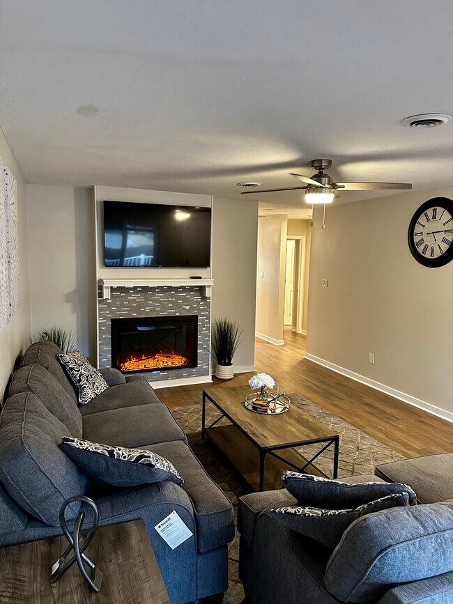 Foto del edificio - 1013A Kings Way