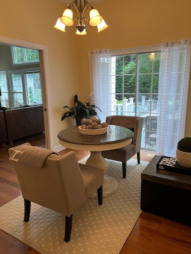 Building Photo - Fords Colony