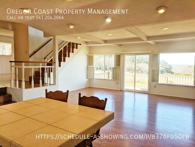 Foto del edificio - 584 Hwy 101 S