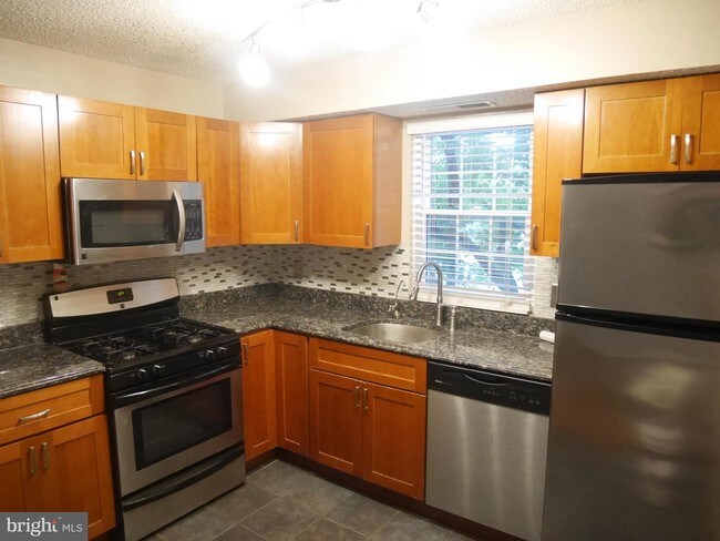 Building Photo - 11919 Tarragon Rd