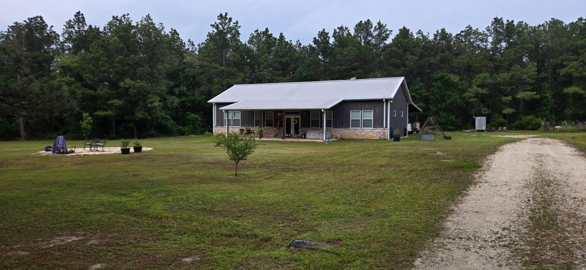 Primary Photo - 373 Private Rd 7020