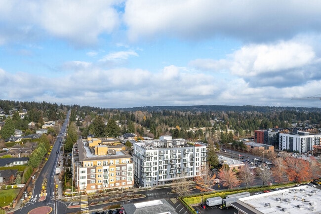 Exterior - z-051425-Bellevue 10