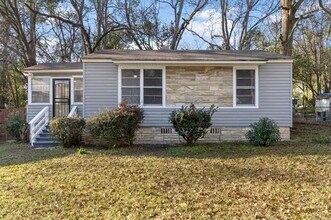Building Photo - 1613 Hernando Dr