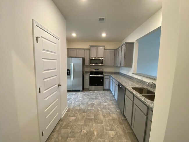 Cocina 1 - 4290 Callum Ct