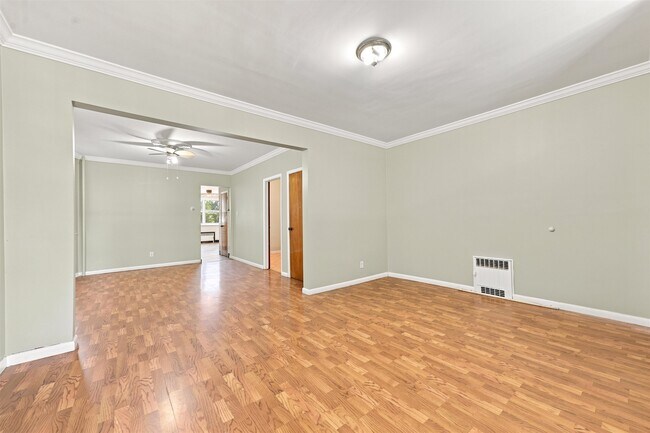Foto del edificio - 129 W 28th St