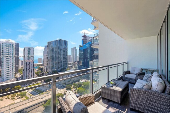 Foto del edificio - 92 SW 3rd St