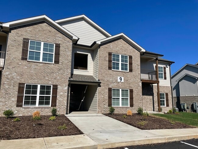 EDIFICIO DE 1 HABITACIÓN - Grove Park Apartments