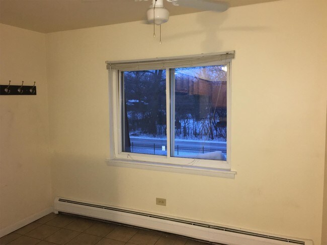 Foto del edificio - 10120 Holly Ln