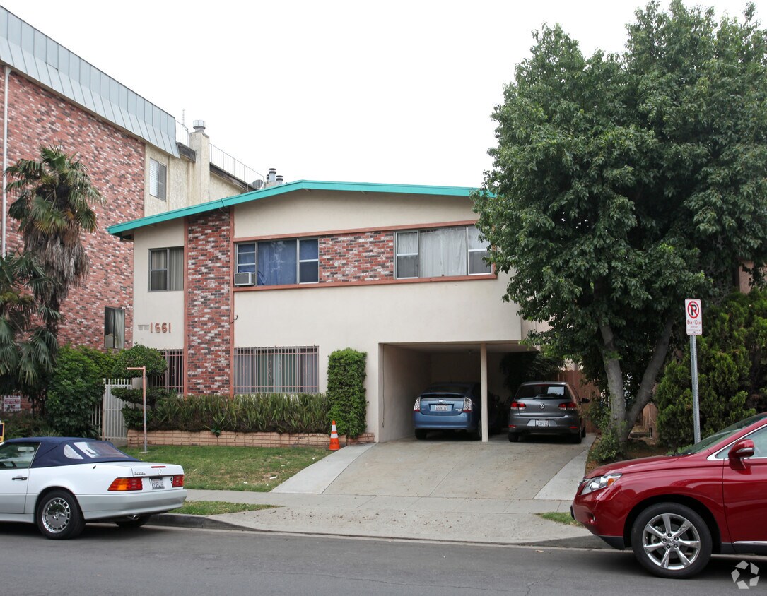 Building Photo - 1661 Federal Ave