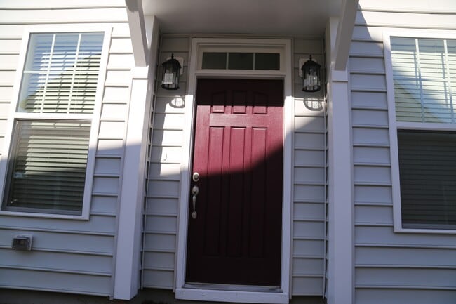 Foto del edificio - 123 Acorn Hollow Pl