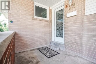 Building Photo - 73 Thornbeck Dr