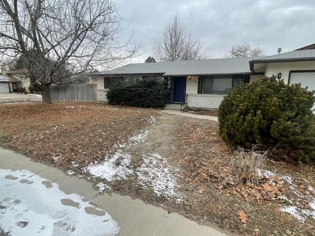 Building Photo - Newly Updated Home in Great Neighborhood!